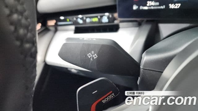 BMW 5 Series 2024 — Photo 25/41