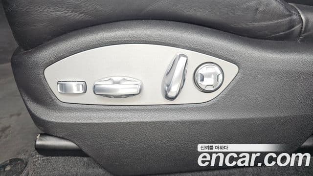 Porsche Macan 2018 — Photo 11/32