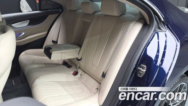 Mercedes-Benz CLS-Class 2019 — Photo 9/30