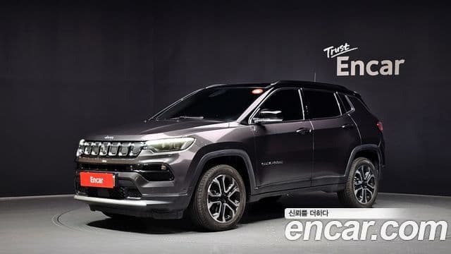 Jeep Compass 2022 — Photo 3/32
