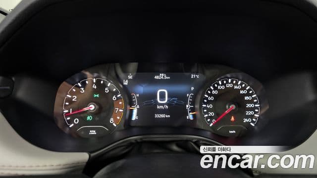 Jeep Compass 2022 — Photo 16/32