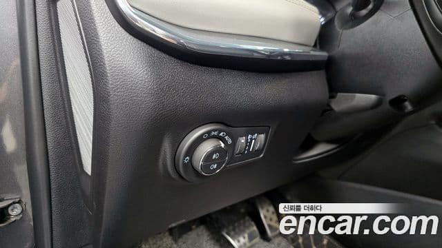Jeep Compass 2022 — Photo 11/32