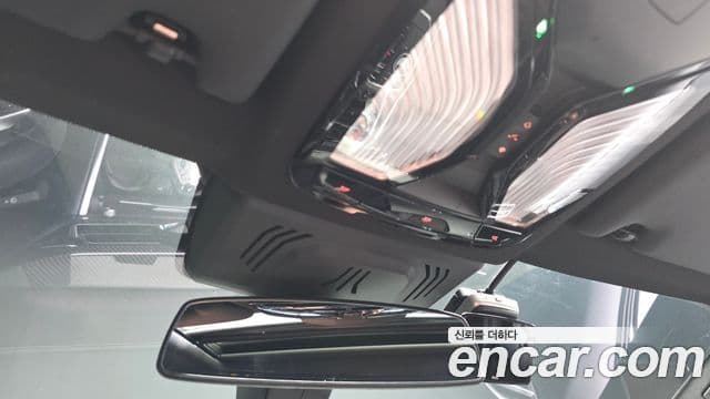 BMW 3 Series 2025 — Şəkil 19/20