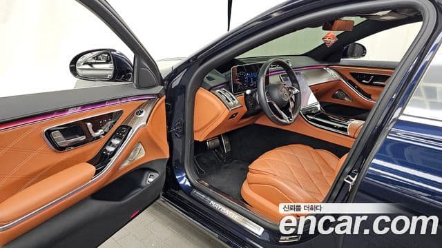 Mercedes-Benz S-Class 2022 — ფოტო 8/20