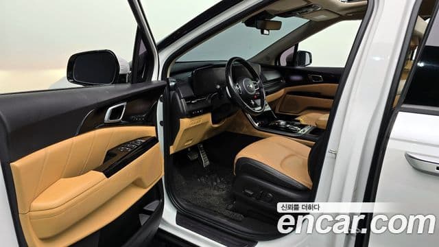 Kia Carnival 2021 — Şəkil 8/20