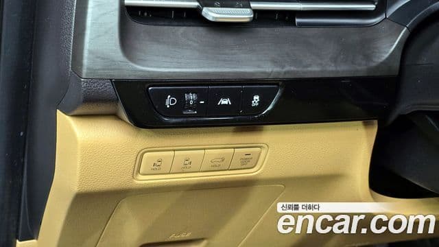 Kia Carnival 2021 — Şəkil 13/20