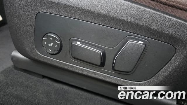 BMW X4 2025 — Photo 22/33