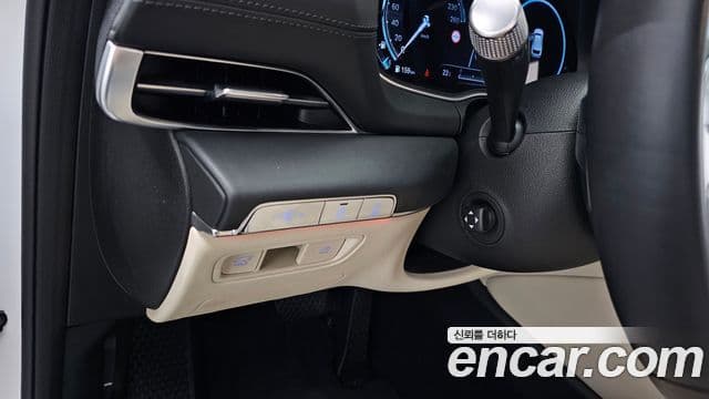 Genesis GV80 2023 — ფოტო 16/20