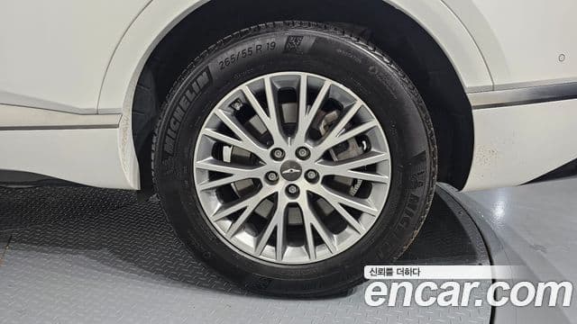 Genesis GV80 2023 — Photo 44/44