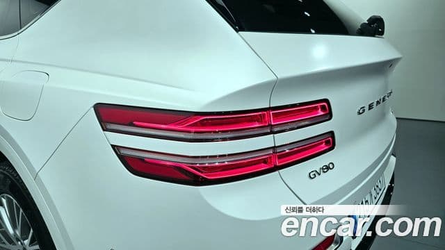 Genesis GV80 2023 — Photo 3/44