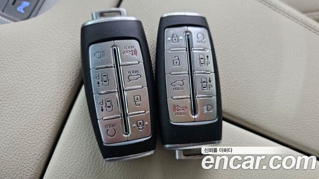 Genesis GV80 2023 — Photo 43/44