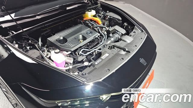 Toyota Crown Crossover 2025 — Фото 6/20