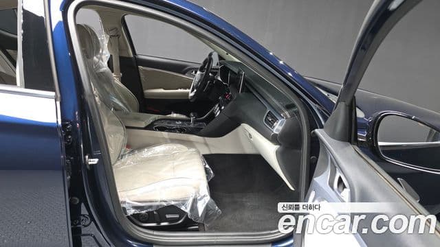 Genesis G70 2019 — ფოტო 11/20