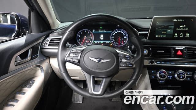 Genesis G70 2019 — ფოტო 13/20