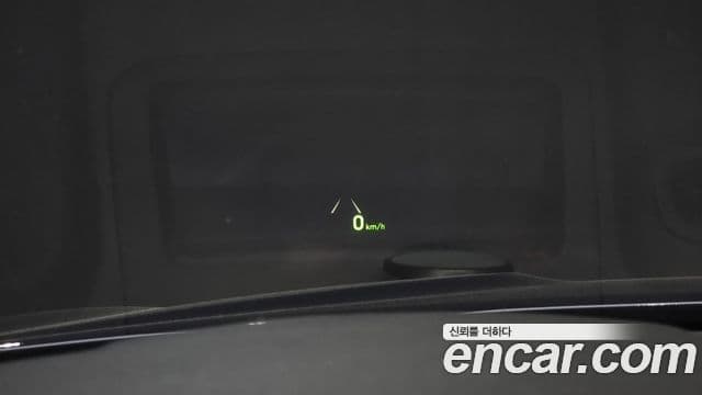 Genesis G70 2019 — ფოტო 17/20