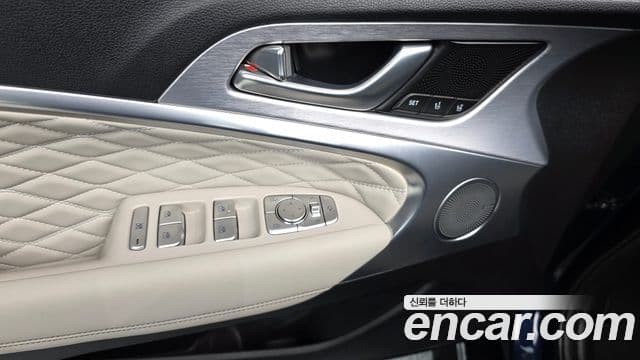 Genesis G70 2019 — Photo 7/35