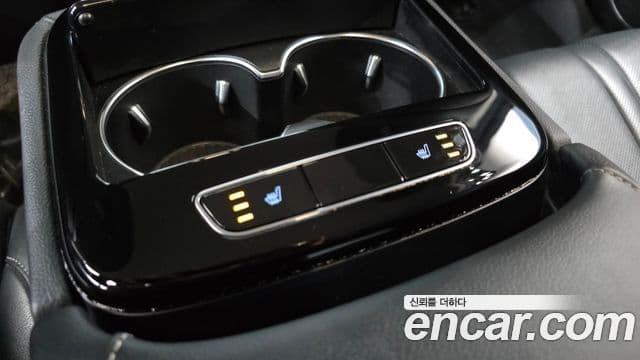 Genesis Electrified G80 2020 — Şəkil 18/20