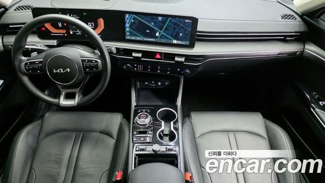 Kia K5 2024 — ფოტო 7/20