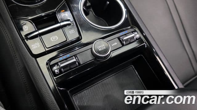 Kia K5 2024 — ფოტო 6/20