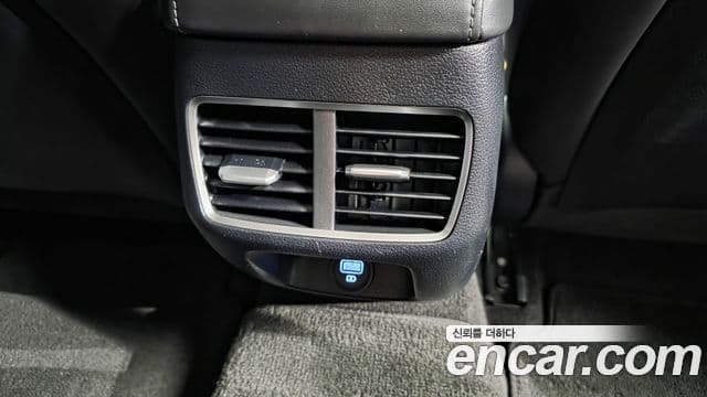 Hyundai Sonata 2022 — Фото 18/20