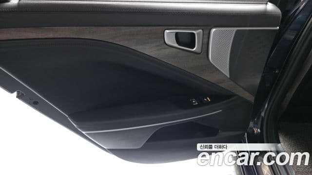 Kia K8 2021 — ფოტო 27/30