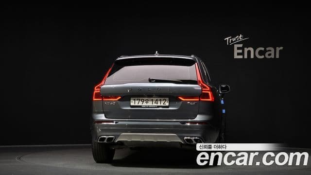 Volvo XC60 2018 — Şəkil 4/20