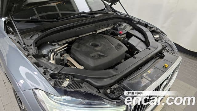 Volvo XC60 2018 — фото 6 из 20