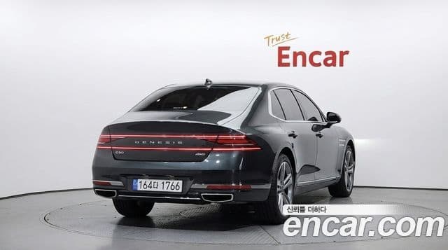 Genesis G90 2022 — Şəkil 3/20
