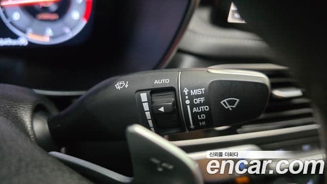 Genesis G70 2021 — Şəkil 18/20