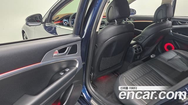 Genesis G70 2021 — ფოტო 6/34