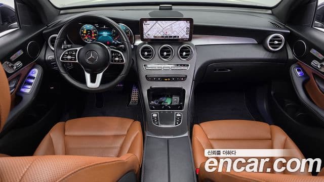 Mercedes-Benz GLC-Class 2020 — Şəkil 6/20