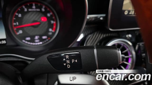 Mercedes-Benz GLC-Class 2019 — Фото 9/20