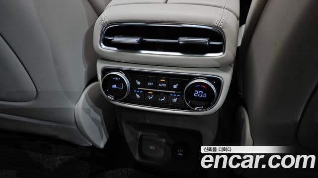 Genesis GV80 2022 — Şəkil 19/20