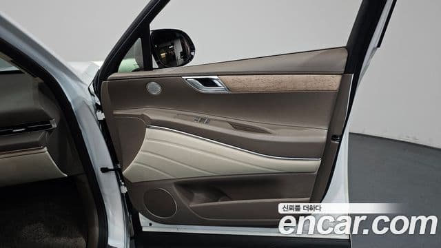 Genesis GV80 2022 — Photo 15/42