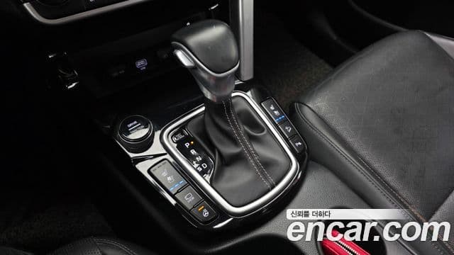 Kia Seltos 2020 — ფოტო 9/20