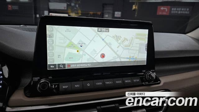 Kia Seltos 2020 — ფოტო 14/20