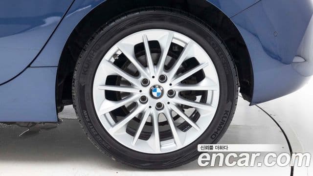 BMW 1 Series 2021 — ფოტო 4/20