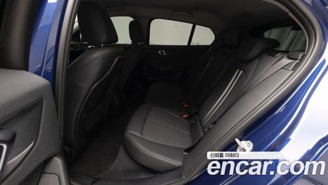 BMW 1 Series 2021 — ფოტო 12/20