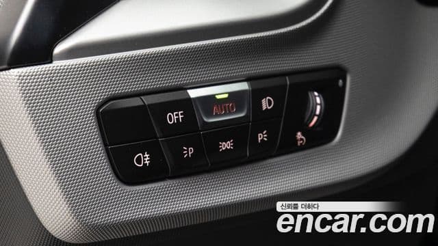 BMW 1 Series 2021 — фото 14 из 20