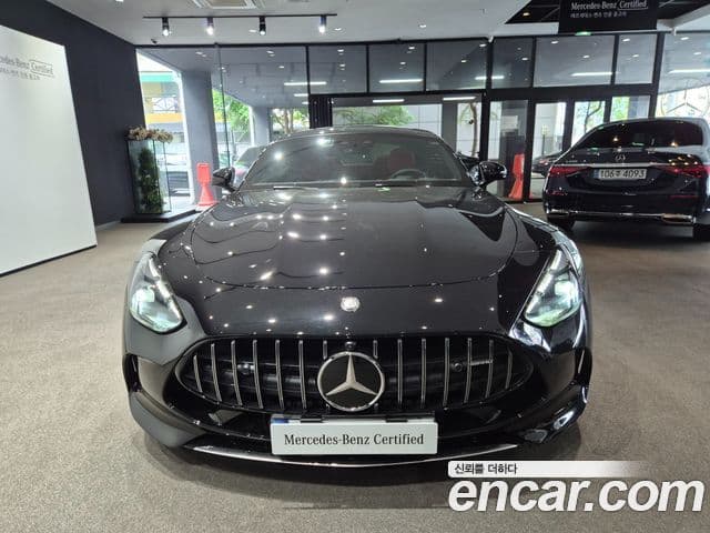 Mercedes-Benz AMG GT 2025 — ფოტო 2/20