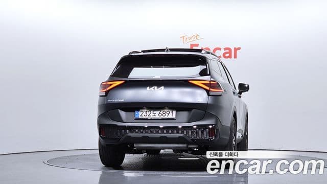 Kia Sportage 2024 — Photo 2/20