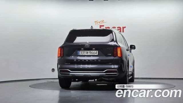 Kia Sorento 2020 — ფოტო 4/20