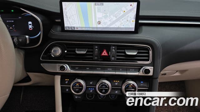 Genesis G70 2021 — Şəkil 14/20