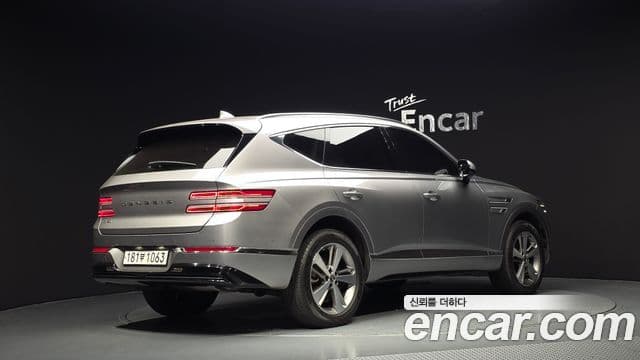Genesis GV80 2020 — Şəkil 2/20
