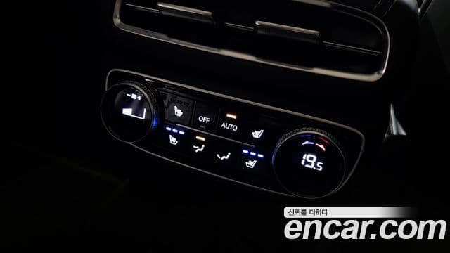 Genesis GV80 2020 — Şəkil 19/20