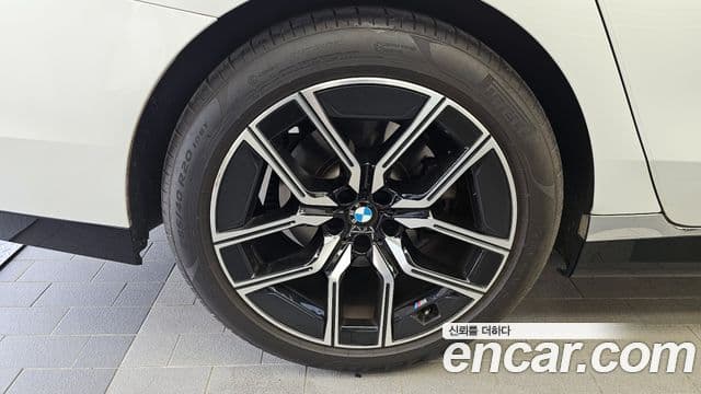 BMW 7 Series 2023 — Şəkil 5/20