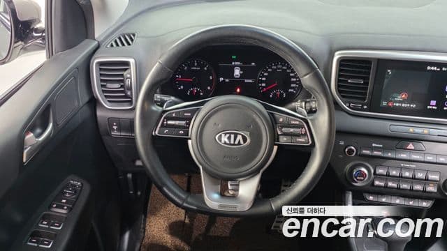 Kia Sportage The Bold 2021 — Фото 13/20