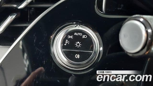 Mercedes-Benz E-Class 2025 — Şəkil 18/20