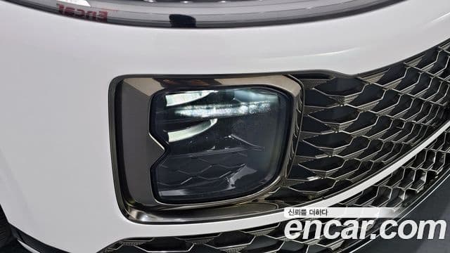 Hyundai Grandeur Hybrid 2023 — Photo 23/30