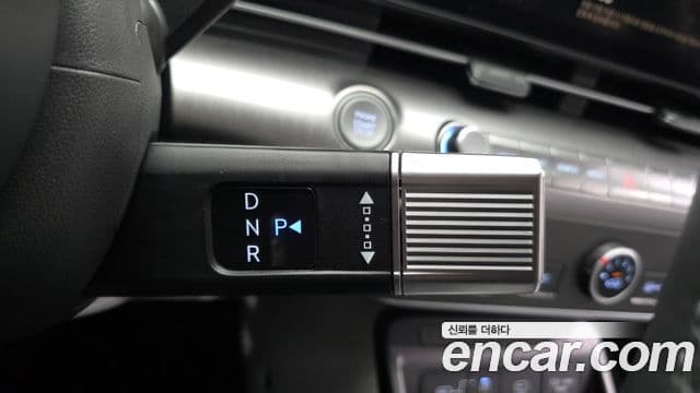 Hyundai Kona 2023 — Şəkil 9/20